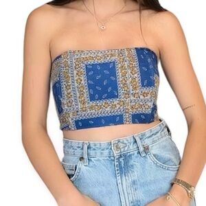 ⭐️2 for $140⭐️ Blue Crop Top - free size- Corset Vintage